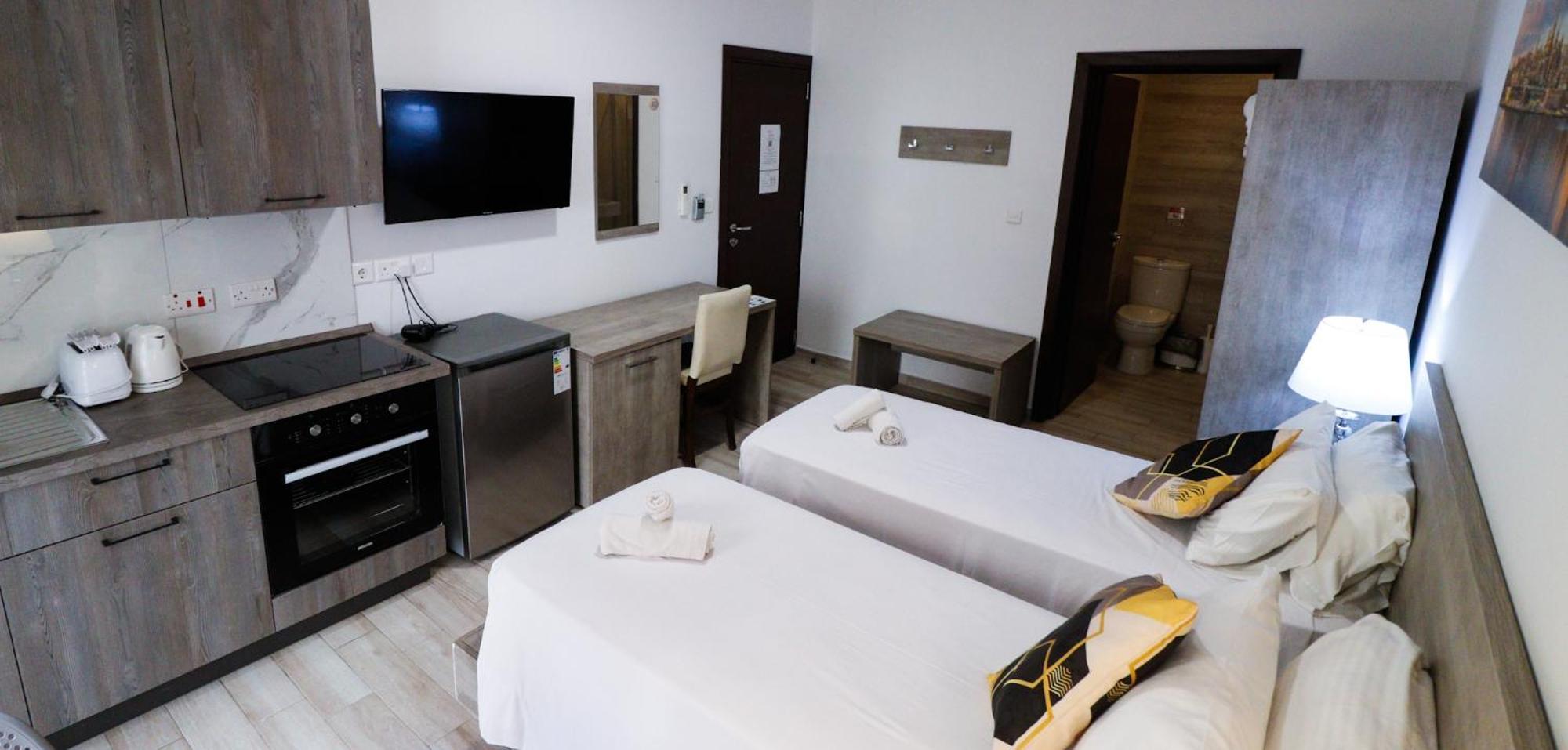 Napoli Suites Studios Aparthotel San Ġiljan Exterior foto