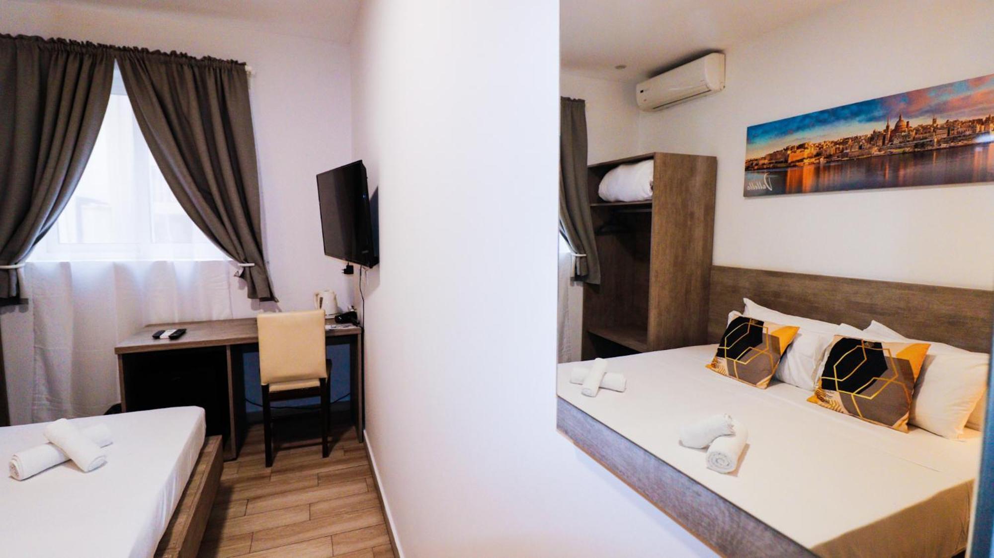Napoli Suites Studios Aparthotel San Ġiljan Exterior foto