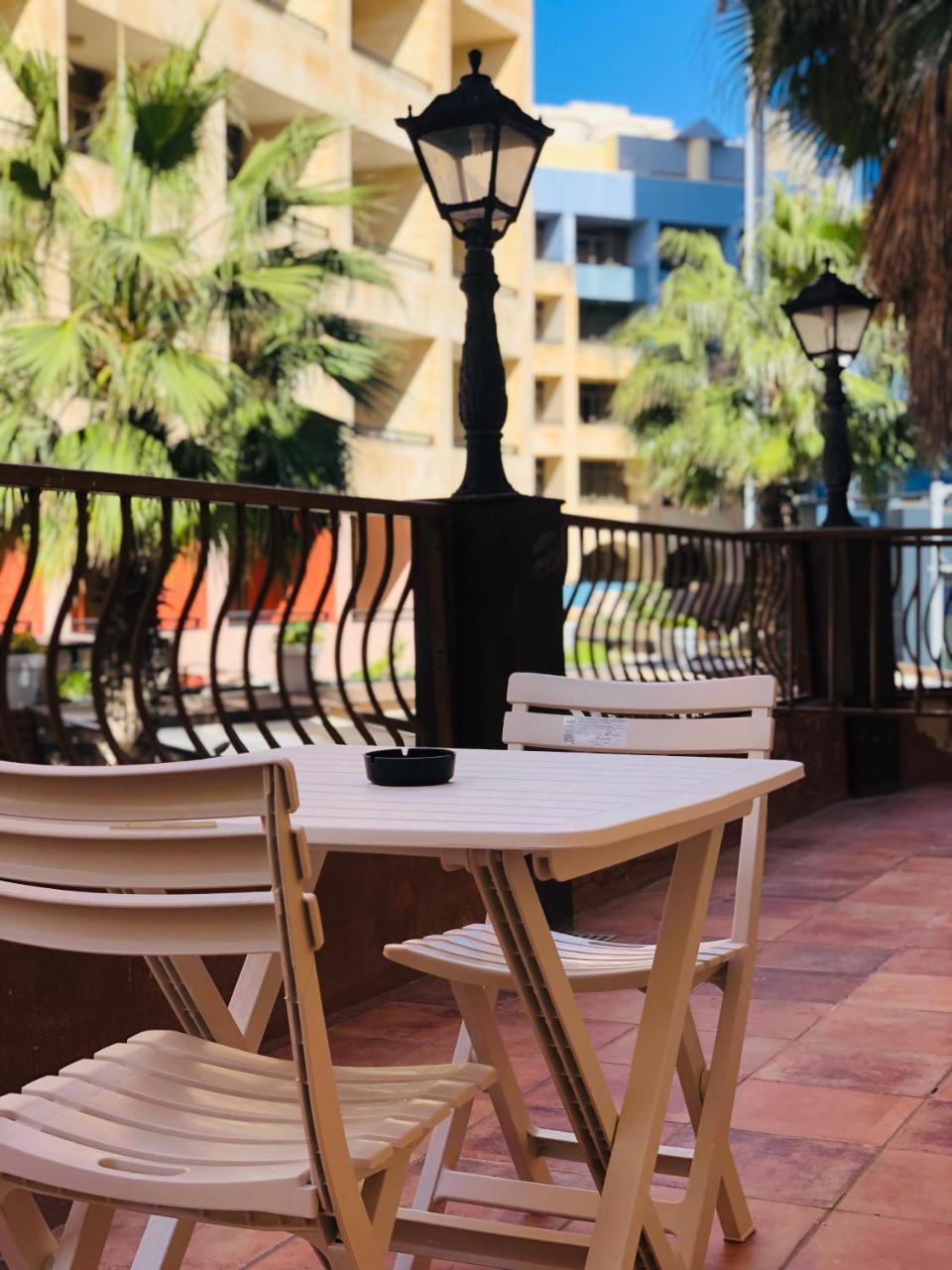 Napoli Suites Studios Aparthotel San Ġiljan Exterior foto