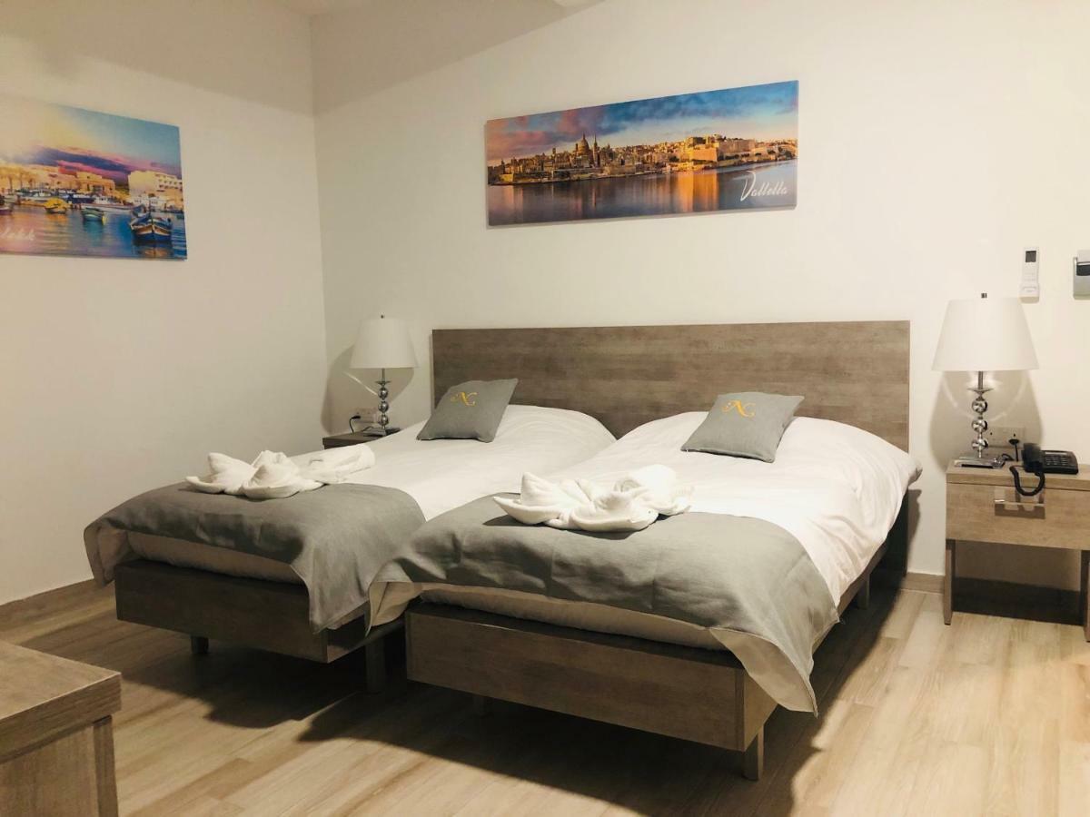 Napoli Suites Studios Aparthotel San Ġiljan Exterior foto